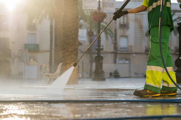 Best Commercial Building Pressure Washing  in Ackerman, MS